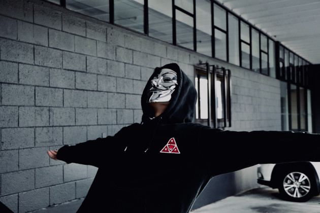 Stealth VPN - Person with anonymous mask